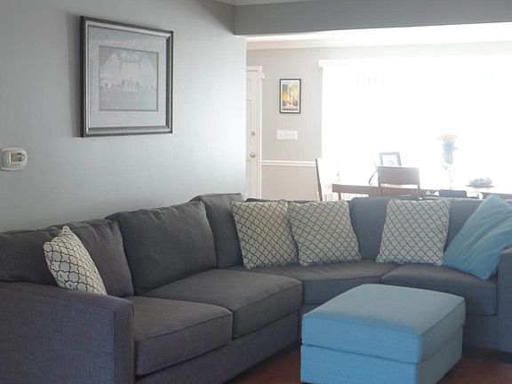 4th image of 1770 Henley St APT E