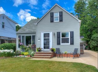 1288 Sunset Rd, Mayfield Heights, OH 44124