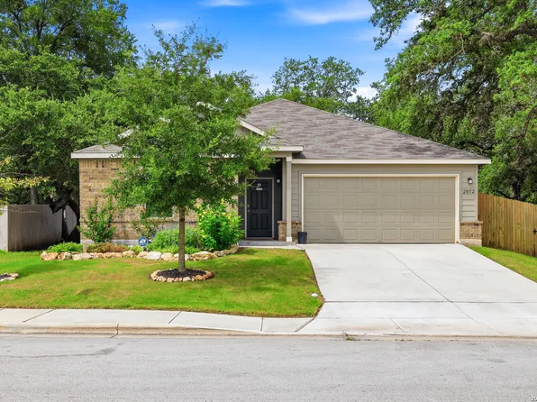 2972 Greenbriar, Seguin, TX 78155