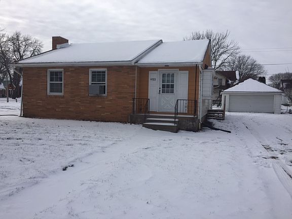2nd image of 103 N Ash St