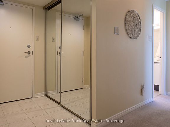 4th image of 360 Watson St W #1103