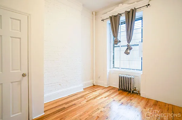 Rented by City Connections Realty | media 11