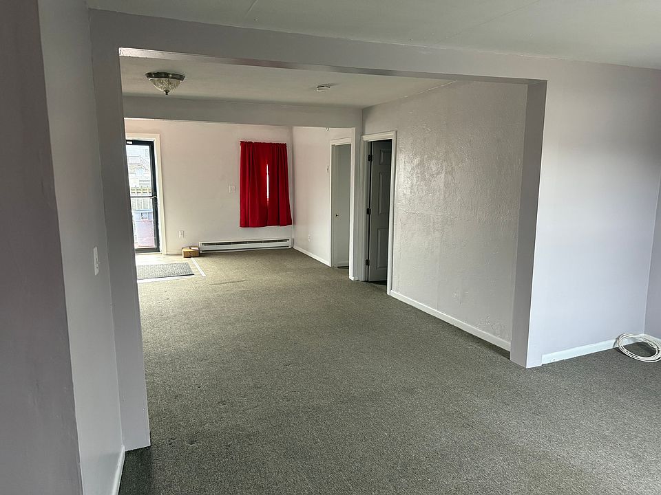 1st image of 26 Hammatt St