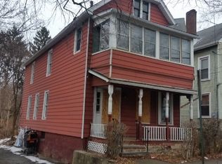 30 Cottage St, Poughkeepsie, NY 12601