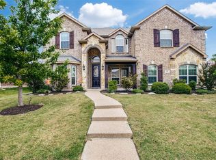 905 Danbury Dr, Desoto, TX 75115