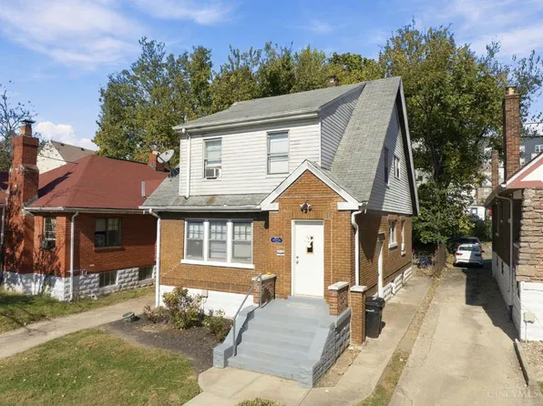 136 Detzel Pl, Cincinnati, OH 45219