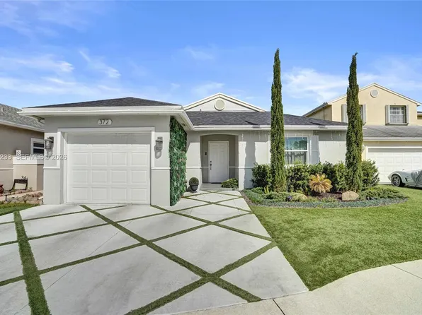 372 W Riverbend Dr, Fort Lauderdale, FL 33326