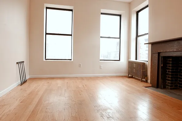 Rented by JK Dansar Corp | media 8