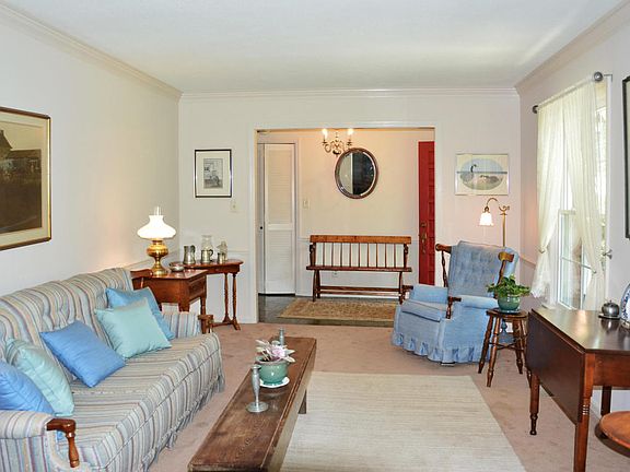 4th image of 3845 Bow St NE #49