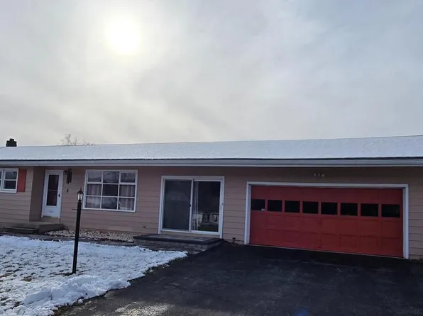 315 Long Lane Rd, Walnutport, PA 18088