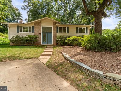 9883 Becket Ct, Fairfax, VA, 22032