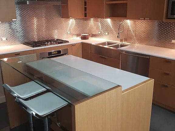 3rd image of 1168 Richards St #9