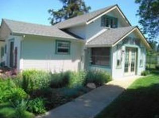 601 Alderbrook Ln, Grants Pass, OR 97527