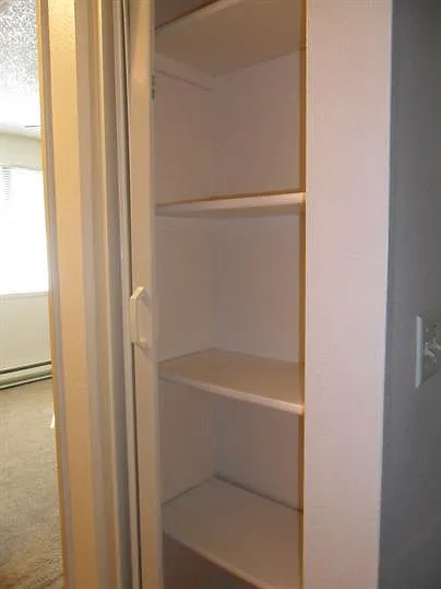 3318 Willow Ct SE — Photo 3