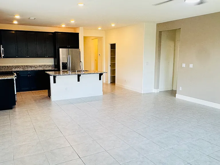 1151 Dapple Dr — Photo 12