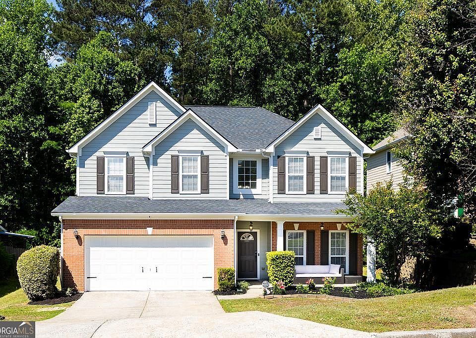 1st image of 3360 Palm Cir NW