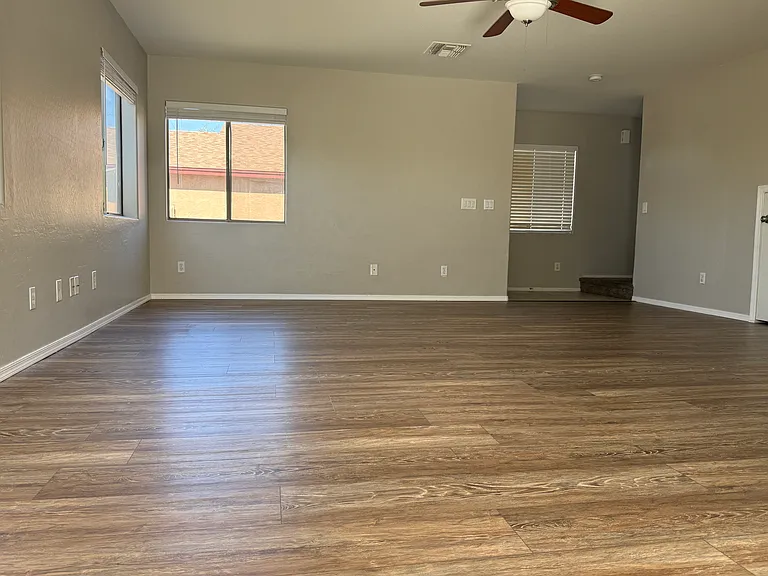 506 E Townley Ave #1 — Photo 4