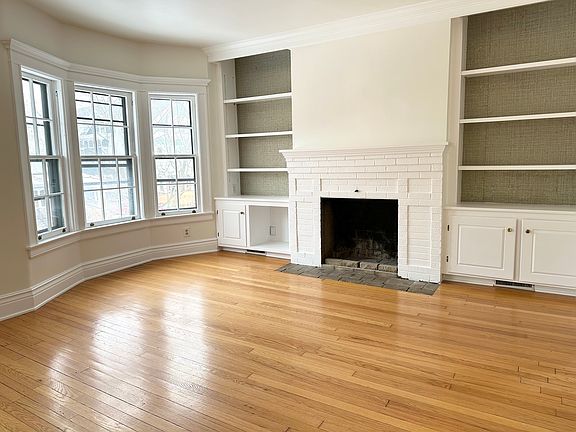4th image of 144 Lexington Ave #2