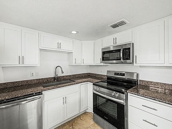 2nd image of 1297 W 5th St