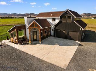 7447 Old Yellowstone Trl, Willow Creek, MT 59760