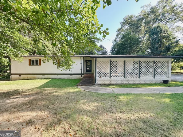 205 Lake Placid Dr, Bonaire, GA 31005