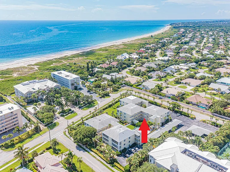 1441 Ocean Dr — Photo 47