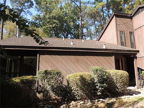 2nd image of 3010 W Lake Crescent Dr