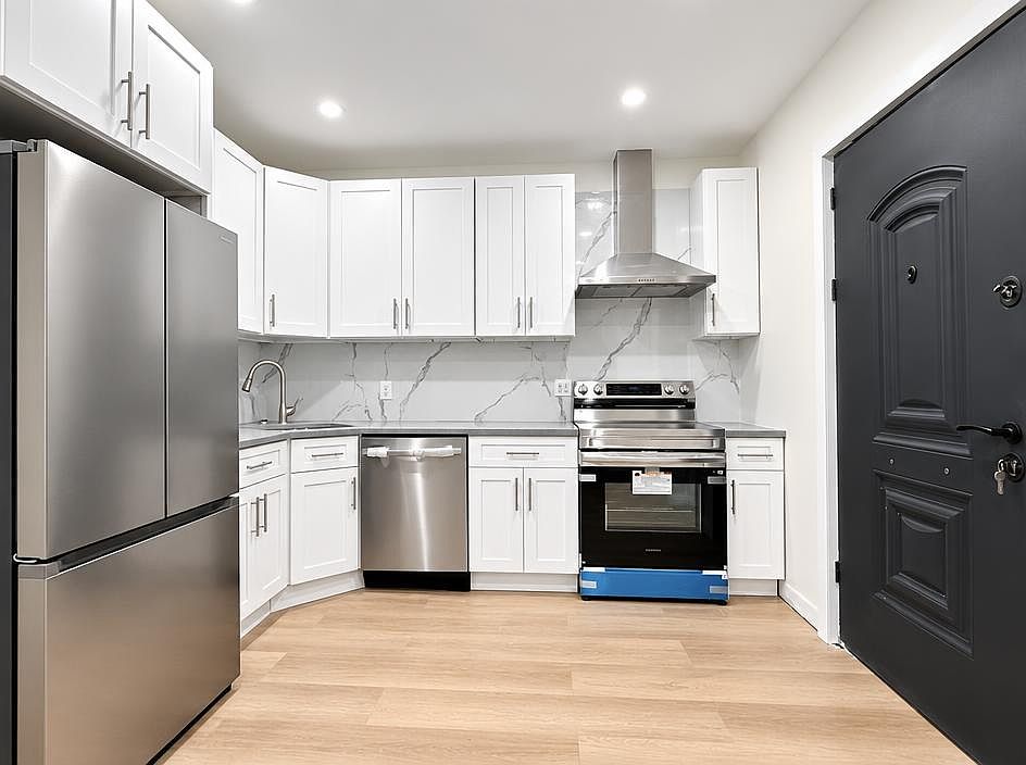 1st image of 7313 71st St #2REARR