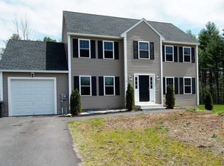 4 Trophy Ave, Townsend, MA 01469