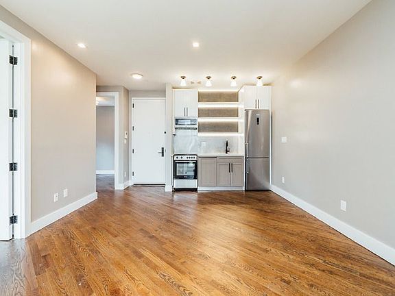 3rd image of 76 Palmetto St #3H