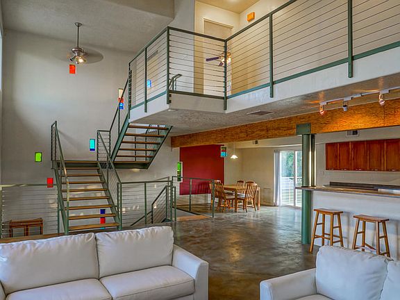 5th image of 4001 Gracia Ct NE