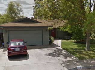 22 W San Gabriel Ave, Clovis, CA 93612