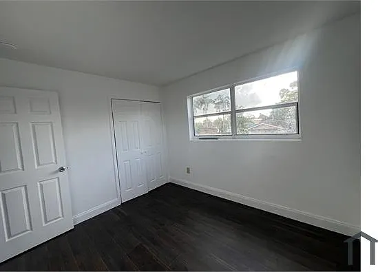 673 SW 7th St #3 — Photo 15