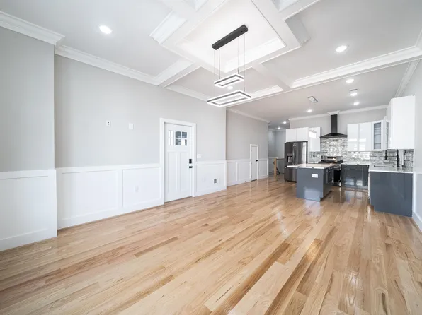 159 Hopkins Avenue image 1 of 21