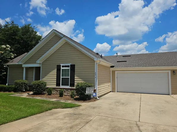 302 Hidden Creek Cir Unit 3, Dothan, AL 36301