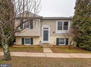 2425 Yarmouth Ln, Crofton, MD 21114