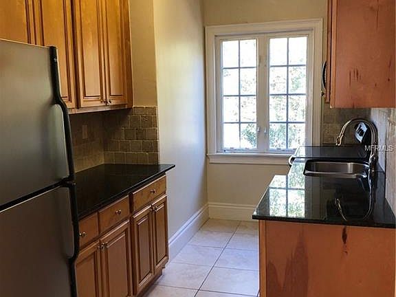 4th image of 2115 W Dekle Ave APT B3