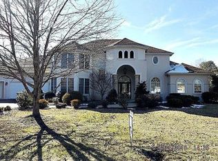 112 Roscommon Dr, Bristol, TN 37620