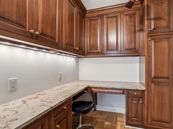 136 East 56th Street 4J image 8 of 8