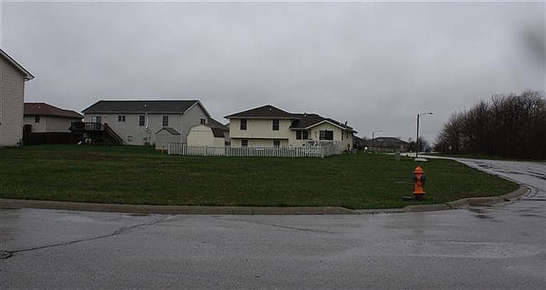 2nd image of 1385 Millennium Dr