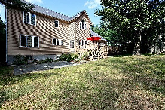 2nd image of 131 Sidney Ct