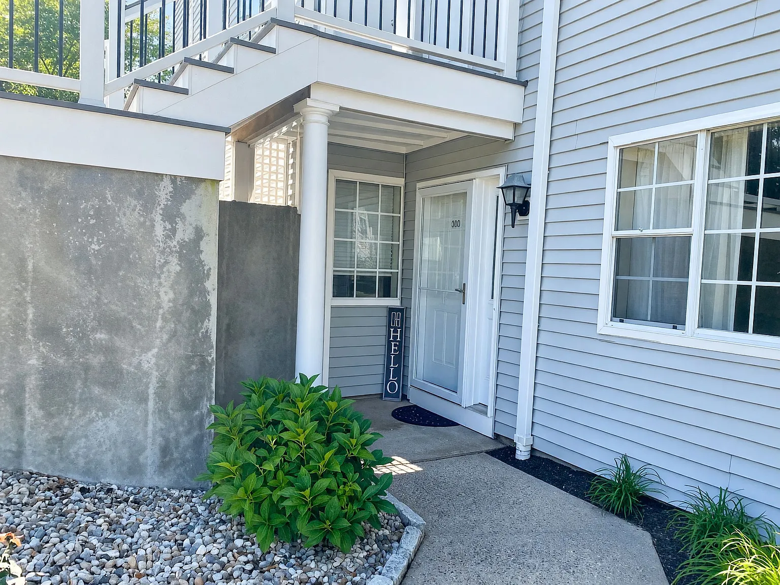 2 bed, 1166 sqft, $2,500 — Photo 3