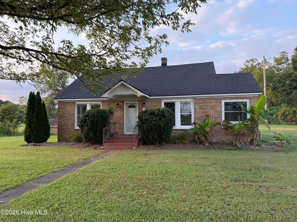 14219 Us Highway 264 E, Pinetown, NC 27865
