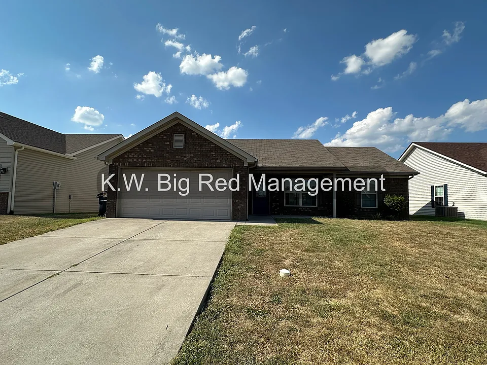 2207 Hall Ln