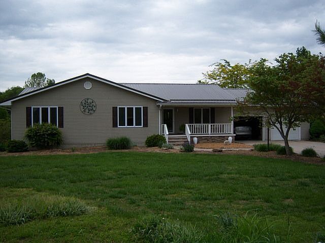 1st image of 1407 W Mack Ave