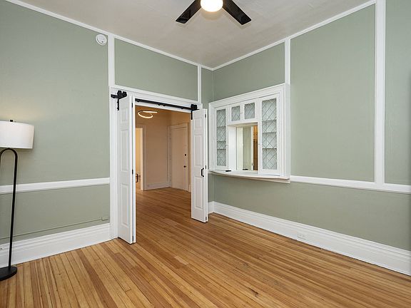 2nd image of 1410 N Marion St #1331-7
