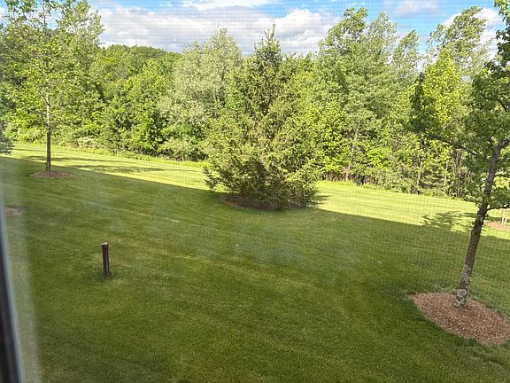 2nd image of 10 Sweeney Ct #10
