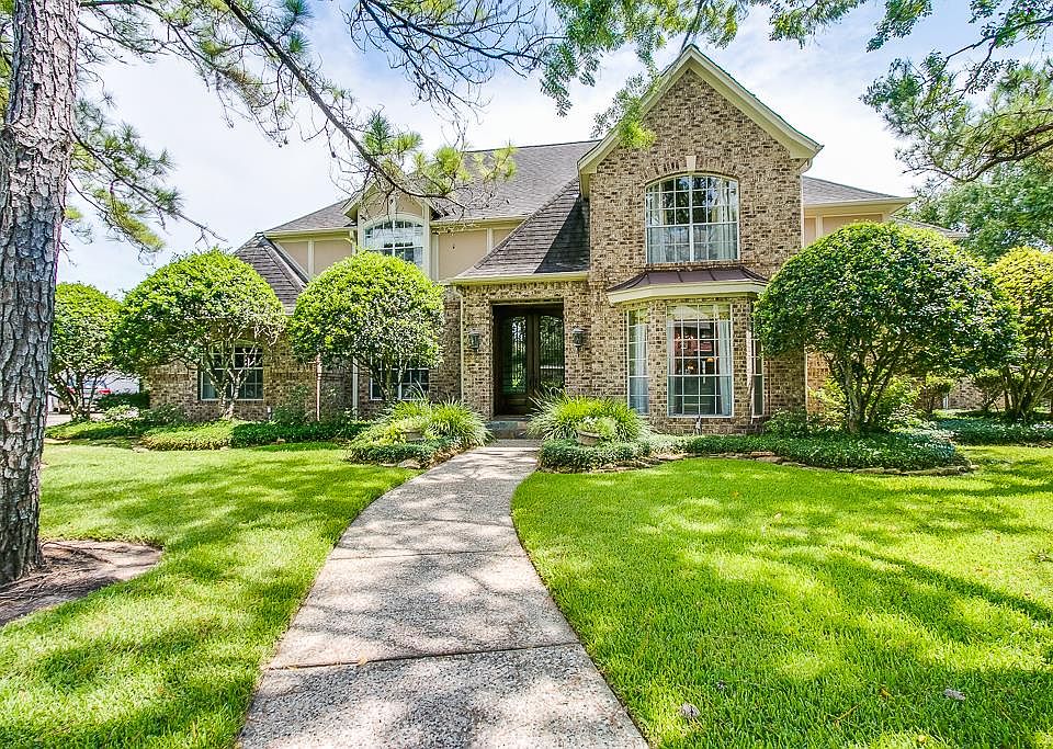 1st image of 3111 E Hickory Park Cir