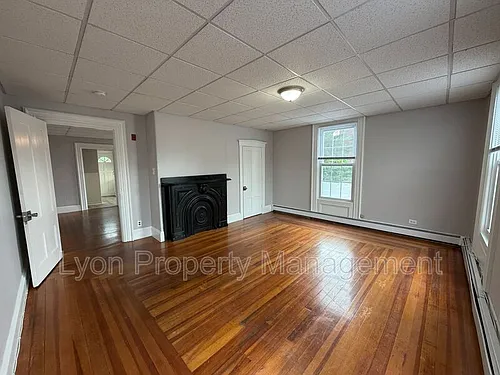 189 Exchange St #2 Photo 1