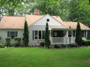 5697 Locust Street Ext, Lockport, NY 14094